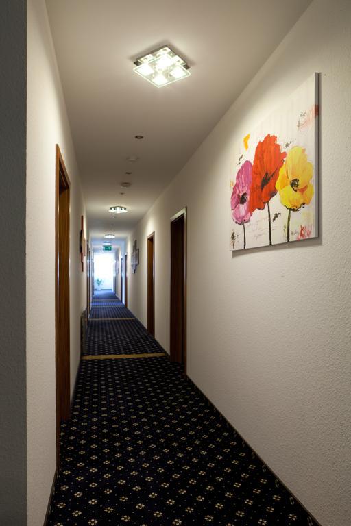 Hotel Deutscher Hof Babenhausen  Exterior photo